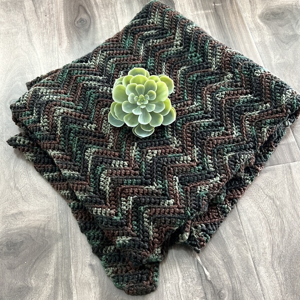 HANDMADE crocheted lap blanket - end of bed / back of couch - camo colours